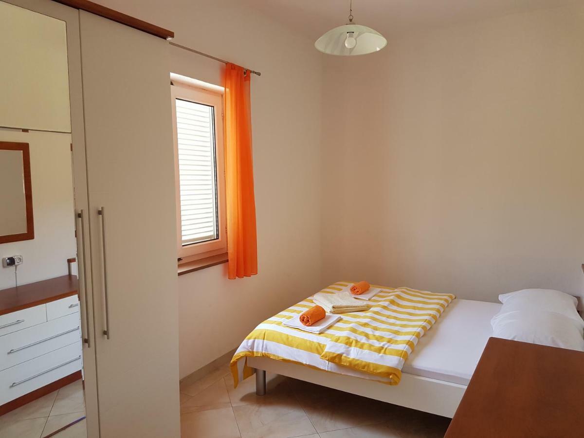 Apartments Andrea II 巴斯卡 外观 照片